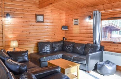 Kenwick Casa | Larch Lodge - Uk37187
