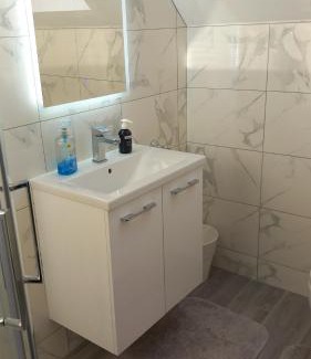 Ennis Apartamento | Larchlodge