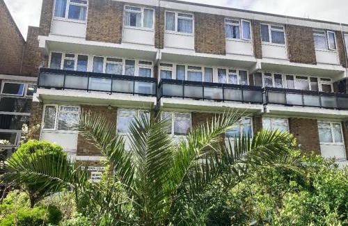 Kennington Apartamento | Laret Guest House