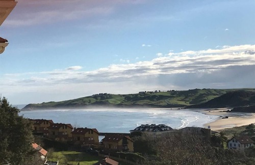 San Vicente de la Barquera Cabaña | Gran casa de pueblo con magníficas vistas