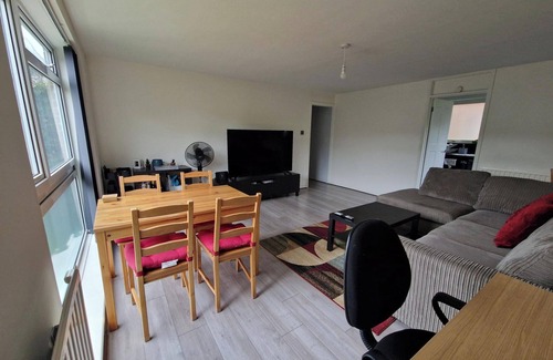 Purley Apartamento | Large 1 bed flat in Purley, close to train station