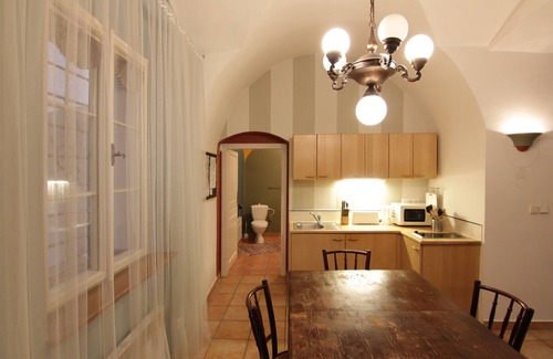 Mala Strana Apartamento | Amplio apartamento de 1 habitación cerca del puente de Carlos