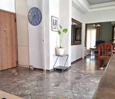 Kinosargous Apartamento | Large 1 bedroom Penthouse with Large Terrace
