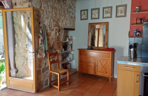Forcalquier Casa | Large 17th century townhouse in centre of Forcalquier with terrace and views