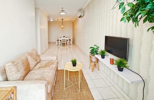 Kuningan Apartamento | Large 2BR Ambassador 2 Apt Pool, Gym, WiFi