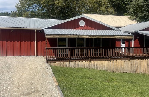 Baxter Cabina | Large 2Br Remodeled Cabin!