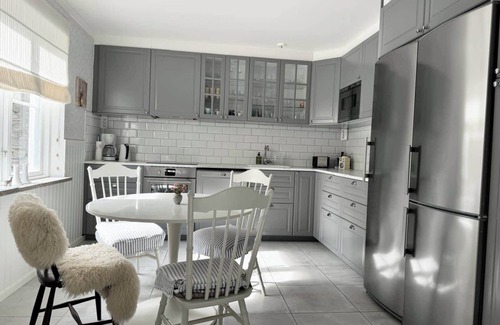 Innerstaden Apartamento | Large 4 bedroom Villa with beautiful garden