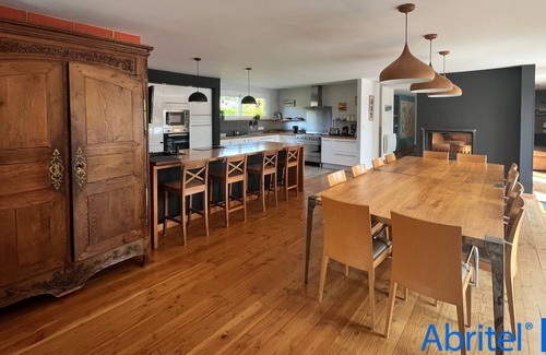 Saint-Cast-le-Guildo Villa | Large 4* villa in St Cast with indoor 29° pool and SPA 800 m from the sea