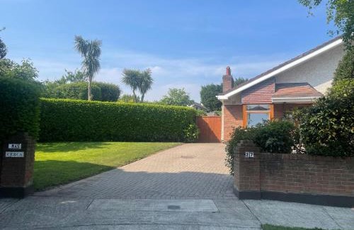 Dublin Casa | Large 5 Bedroom Home in Shankill South Dublin