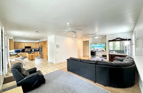 Camarillo Casa | Large 5-Bedroom Home, near Beach, Mountain Views