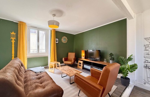 Ferrieres-en-Brie Apartamento | Large 9-bed apartment - Close to Disneyland Paris, Val d'Europe and Paris