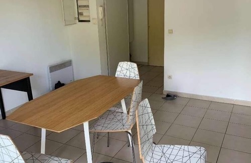 Gares Apartamento | Amplio apartamento en Montpellier
