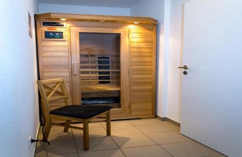 Goddelsbach Apartamento | Large apartment in the beautiful Sauerland with garden, patio and sauna
