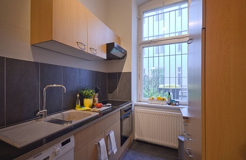 Prenzlauer Berg Apartamento | Amplio apartamento con dos baños en una tranquila calle en Prenzlauer Berg