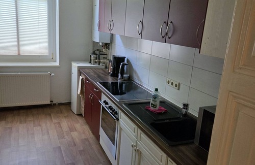 Zeitz Apartamento | Apartamento-Económico-Baño Privado-Vista a la Calle