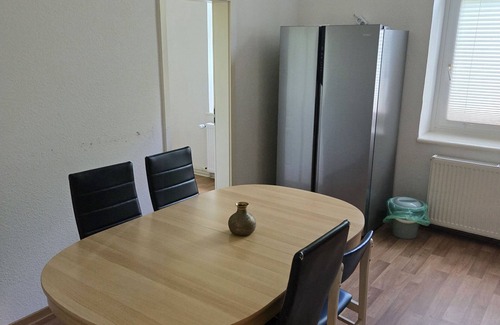 Zeitz Apartamento | Apartamento-Económico-Baño Privado-Vista a la Calle