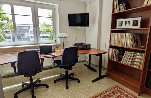 Cottbus Apartamento | Large apartment with loggia and garden in Cottbus (directly at the hospital)