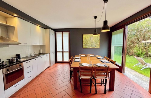 Bellagio Apartamento | Amplio y acogedor apartamento en planta baja con jardín privado.