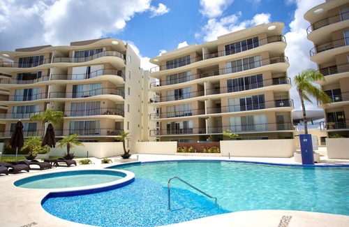 Cancun Apartamento | F104 · Large apartment with pool and terrace!