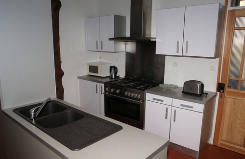 Airoux Apartamento | Amplios apartamentos, 4 dormitorios, 10 a 14 personas, piscina, tenis, parque ...