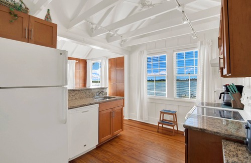 Savannah Beach Casa | Large Back River Beach Home with Private Dock