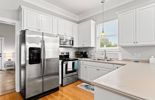 Holiday Beach Casa | Large Beach House w/Private Heated Pool, 5 Minute Walk to Beach & Restaurants!