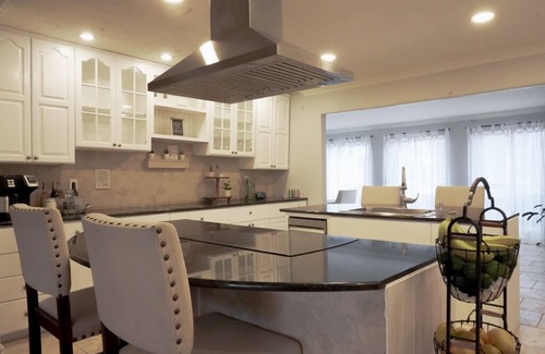 Southeast Colorado Springs Casa | Large BOHO home with mountain views and HOT TUB!!!