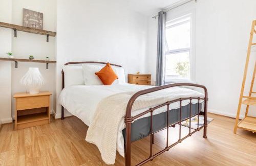 Coldharbour Apartamento | Large, Bright and Spacious 3 Bed Flat in London