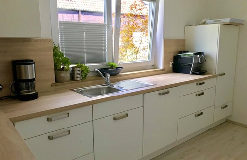 Mutlangen Apartamento | Apartamento grande, luminoso y recién amueblado con 120 metros cuadrados.