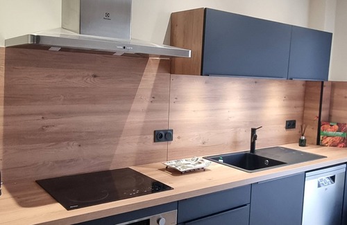 Ajaccio Apartamento | Large, bright T3, fully renovated, air-conditioned, city center and private parking.
