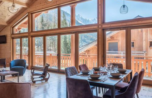 Chamonix-Mont-Blanc Chalet De Esquí | Large chalet for 10 with beautiful garden