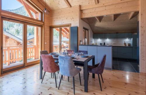 Chamonix-Mont-Blanc Chalet De Esquí | Large chalet for 10 with beautiful garden