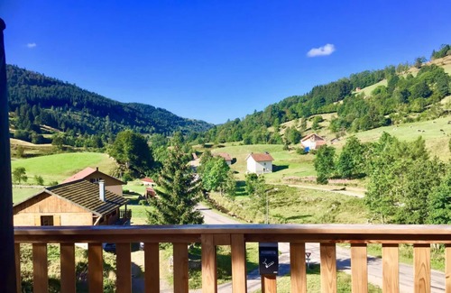 La Bresse Chalet De Esquí | Large chalet with 20 beds in La Bresse – Ideal for families, groups, or ski.