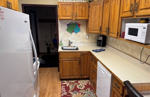 Moose Jaw Casa | Large Charcter Home