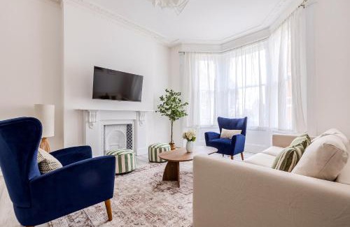 Avonmore and Brook Green Apartamento | Large & charming 5BR House near Kensington Olympia