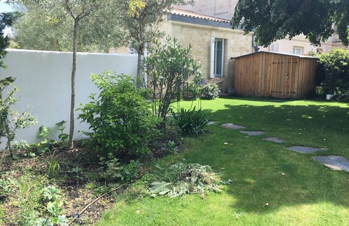 Le Bouscat Casa | Large charming villa, the campaign in downtown