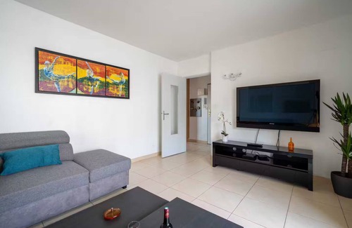 Antigone Apartamento | Large city center apartment