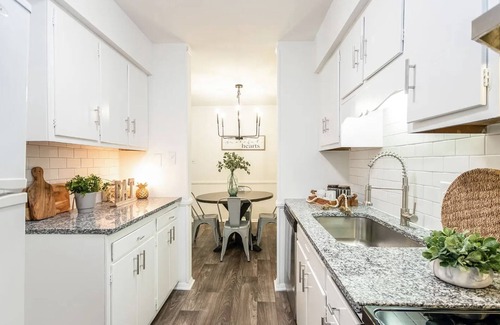 Southwest Raleigh Condominio | Large condo close to downtown Raleigh!
