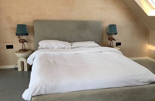 Fortis Green Casa | Large Contemporary Loft Room