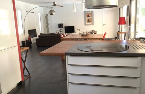 Capbreton Casa | Large Contemporary Villa With 5 'golf D'hossegor