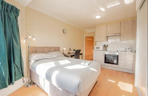 Brondesbury Park Casa | Large Cosy Property 15min from Central London