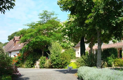 Chemire-le-Gaudin Cabaña | Gran casa cerca de Le Mans con piscina, chimenea y animales