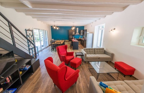 Saint-Epain Casa | Large country house (20 pers) - swimming pool/nature/playground (Les Hauts de Manse)