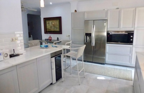 Poblado Sancti Petri Villa | Villa Arrecife para 8 personas con gran zona exterior ajardinada piscina vallada
