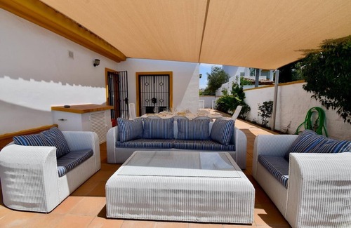Poblado Sancti Petri Villa | Villa Arrecife para 8 personas con gran zona exterior ajardinada piscina vallada