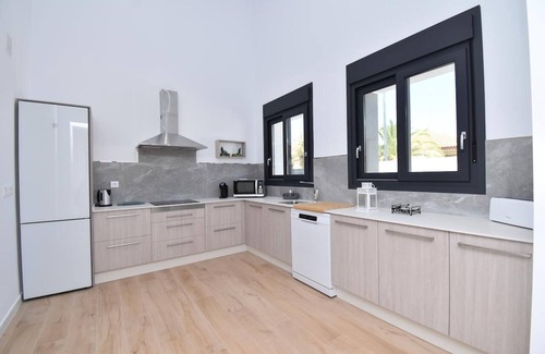 Poblado Sancti Petri Villa | Gran Villa Montevideo moderna lujosa en Sancti Petri