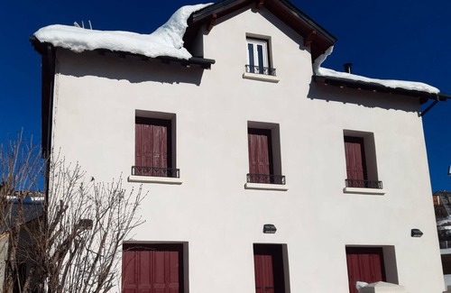 Font-Romeu-Odeillo-Via Casa | Large family house sleeping 16 in the mountains