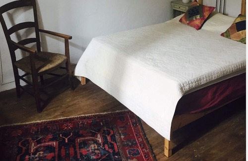 La Salvetat-sur-Agout Casa | Large family home in the heart of the village with its own garden