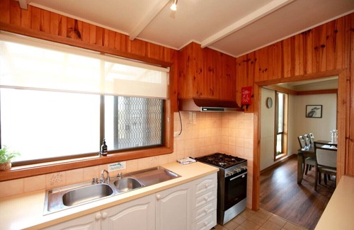 Jam Jerrup Casa | Large Family Beach House - Long stays discounted