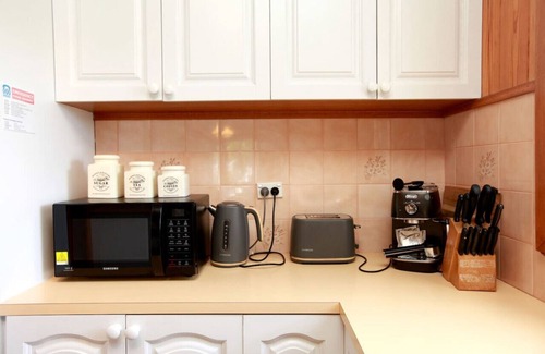 Jam Jerrup Casa | Large Family Beach House - Long stays discounted